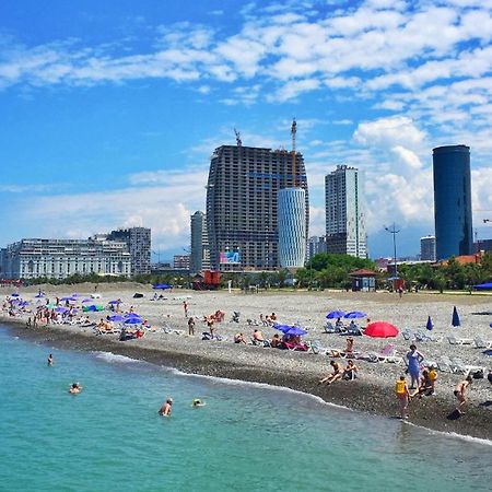 Apartment Rustaveli 59 Batumi Zewnętrze zdjęcie