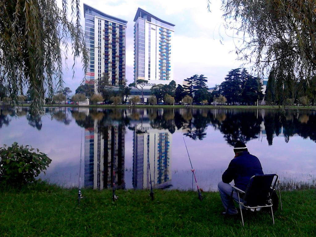 Apartment Rustaveli 59 Batumi Zewnętrze zdjęcie