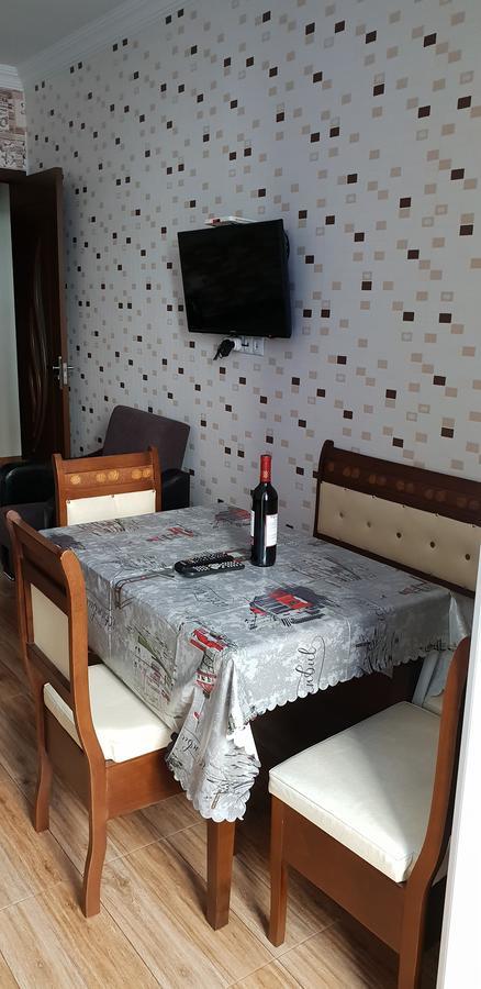 Apartment Rustaveli 59 Batumi Zewnętrze zdjęcie